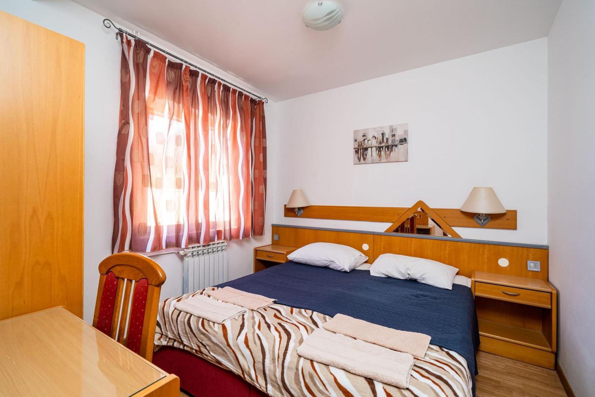Apartments Klis 믈리니 객실 사진